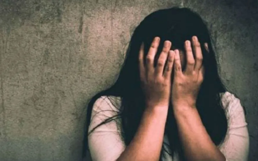 बरेली: दुष्कर्म पीड़िता तीन दिन से कोतवाली के काट रही चक्कर, आरोपियों की नहीं हुई गिरफ्तारी