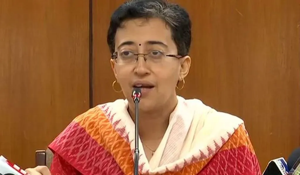 जीएसटी परिषद बैठक: आतिशी ऑनलाइन गेमिंग पर कर का उठाएंगी मुद्दा