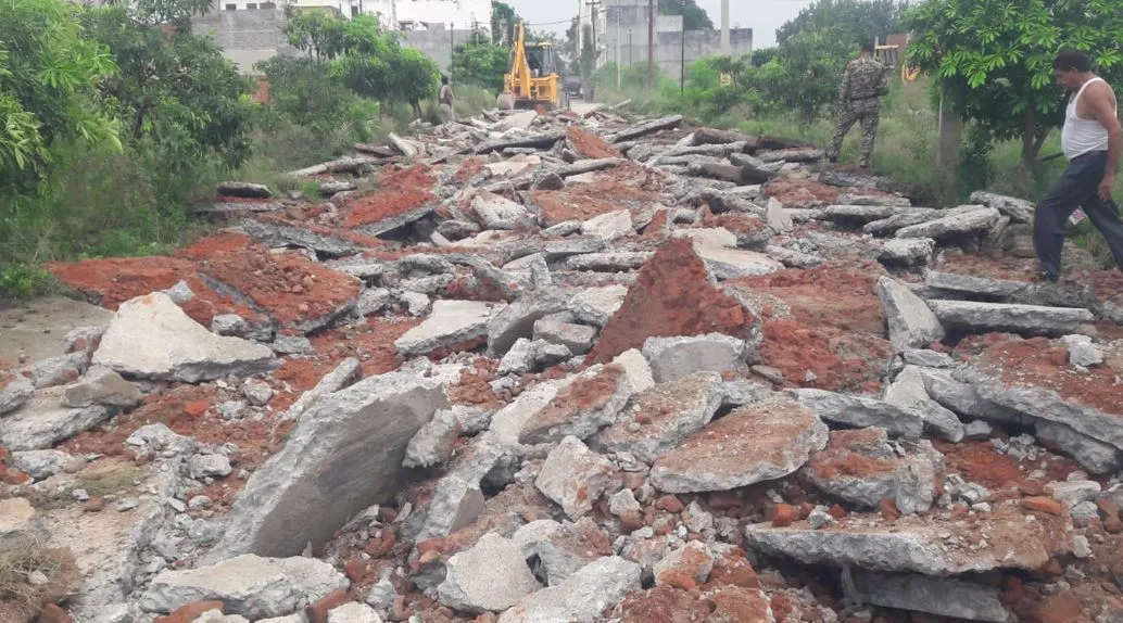 बरेली: बदायूं रोड पर आर्किटेक्ट ही बनवा रहे थे अवैध कॉलोनी, बीडीए ने किया ध्वस्त