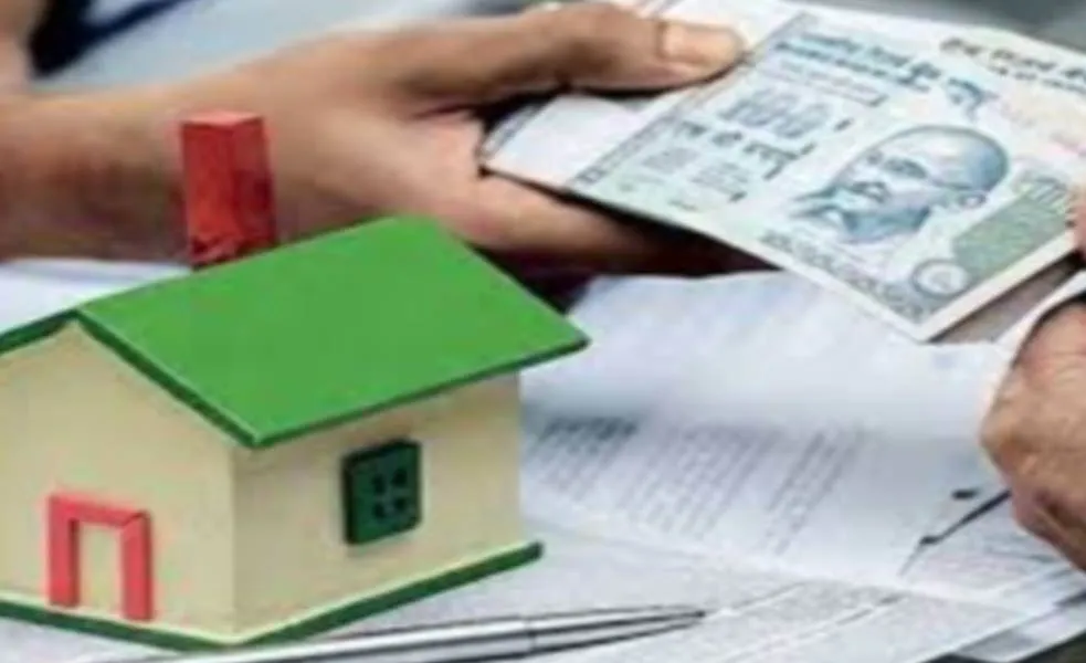 बरेली: दो बर्खास्त शिक्षकों की चल-अचल संपत्ति को नीलाम कर होगी 73.91 लाख की वसूली