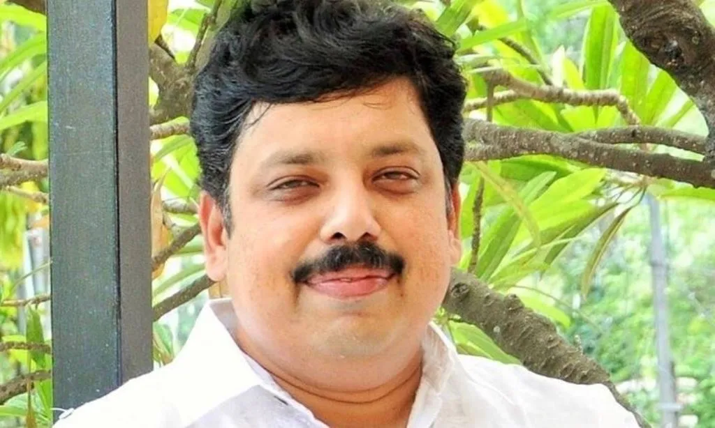 उपन्यासकार नीलकांतन से 10 लाख रुपये की रंगदारी की मांग, रिपोर्ट दर्ज 