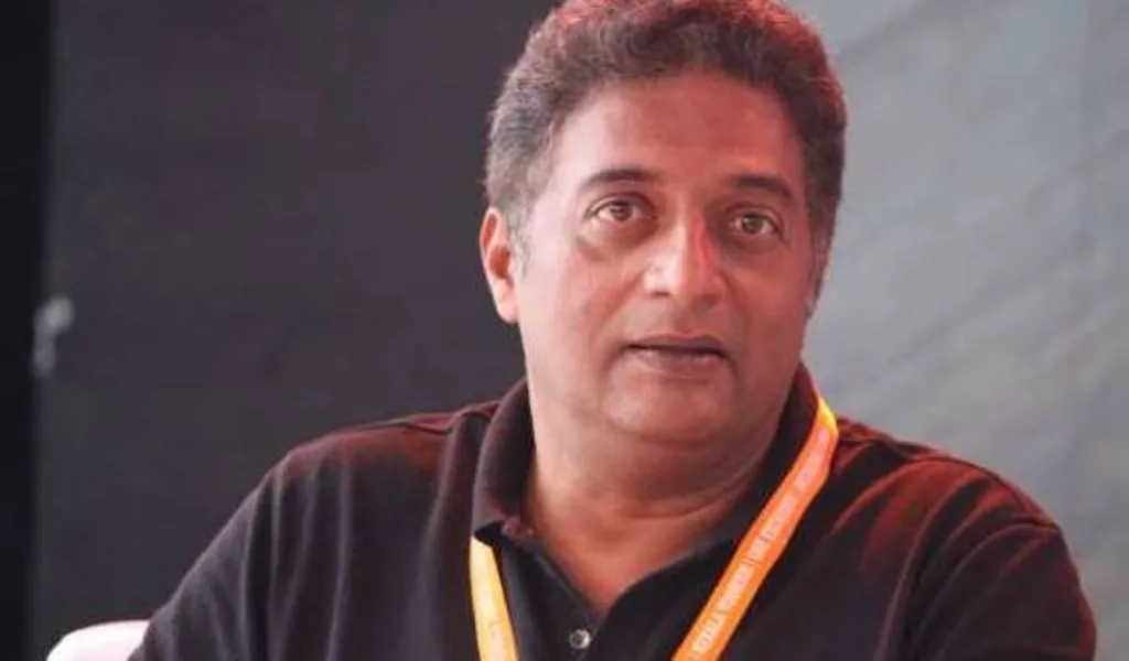 चंद्रयान-3 का मजाक उड़ाने पर मुश्किल में फंसे प्रकाश राज, एक्टर के खिलाफ दर्ज हुई शिकायत 