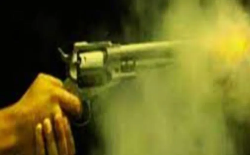 पीलीभीत: पिस्टल दिखाकर धमकाता रहा एसएसबी जवान, पत्नी ने लगाए आरोप..जानिए मामला 