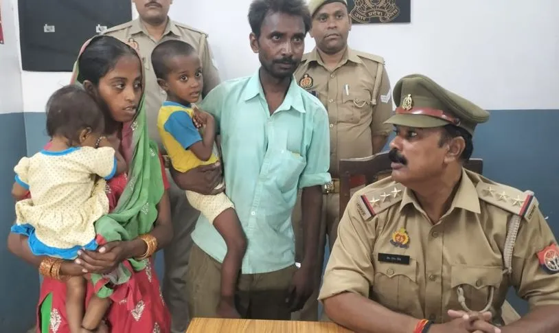 संभल: तीन दिन बाद दादरी स्टेशन पर टहलता मिला मासूम, मजदूरी कर रहे लोगों की ने परिजनों को दी सूचना