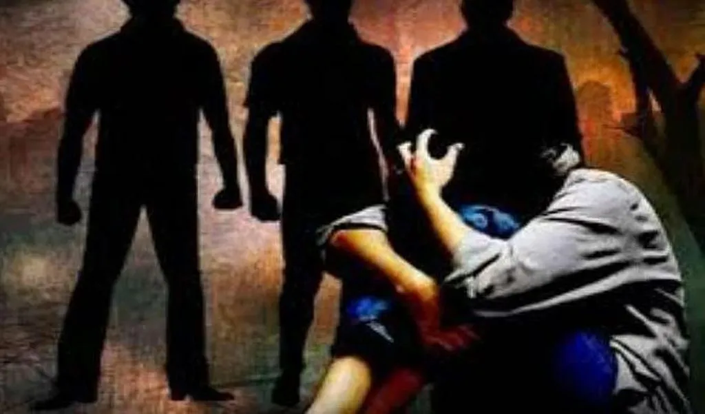 दो नाबालिग लड़कियों से सामूहिक दुष्कर्म कर बनाया वीडियो, सात लोगों के खिलाफ रिपोर्ट दर्ज, पांच गिरफ्तार 