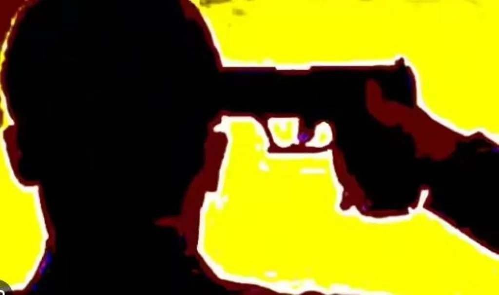 बरेली: हेड कांस्टेबल ने खुद को मारी गोली, सुसाइड नोट पर चौकी इंचार्ज और सिपाही का लिखा नाम