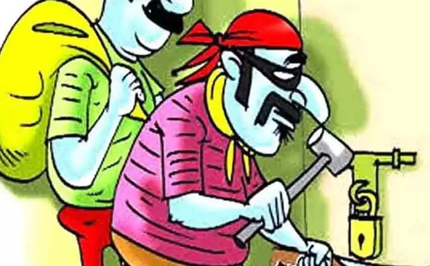 अमरोहा: कच्छा-बनियान गिरोह ने तीन घरों से समेटा लाखों का माल