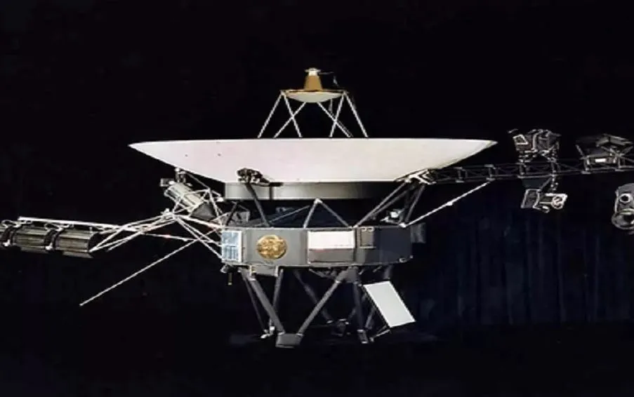 नासा ने अपने वोयाजर-2 अंतरिक्ष यान से एक बार फिर संपर्क किया स्थापित 