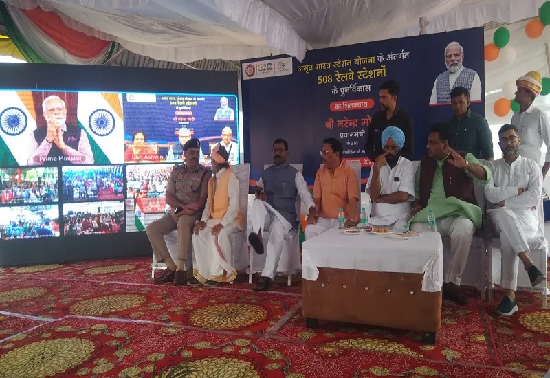 नए स्वरूप में नजर आएगा नवाबों द्वारा बनवाया गया रेलवे स्टेशन : सांसद घनश्याम सिंह लोधी