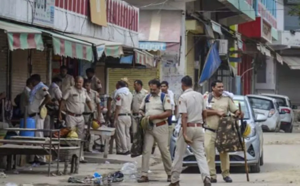 नूंह हिंसा के आरोपियों और पुलिस के बीच मुठभेड़, एक आरोपी के पैर में लगी गोली