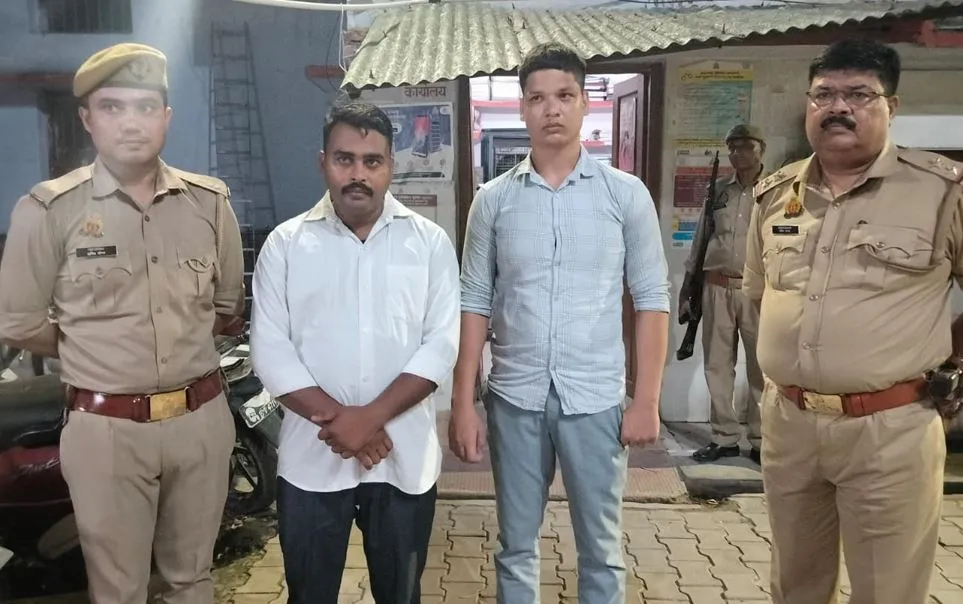 बरेली: डीडीपुरम के स्पा सेंटर पर छापा मारने पहुंचीं फर्जी एंटी करप्शन की टीम पकड़ी