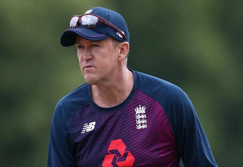 IPL 2024 : RCB ने एंडी फ्लावर को बनाया मुख्य कोच, माइक हेसन-संजय बांगड़ से तोड़ा नाता 