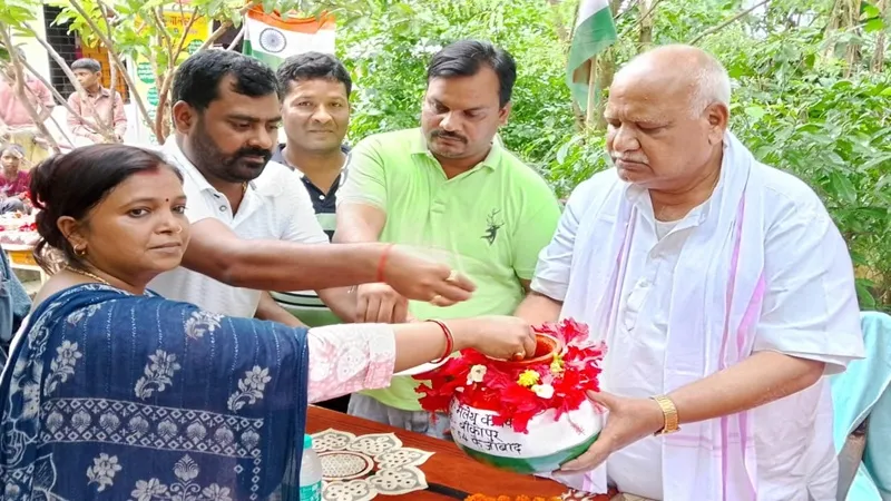  समाज की एकजुटता से होता है राष्ट्र का विकास : लल्लू सिंह 