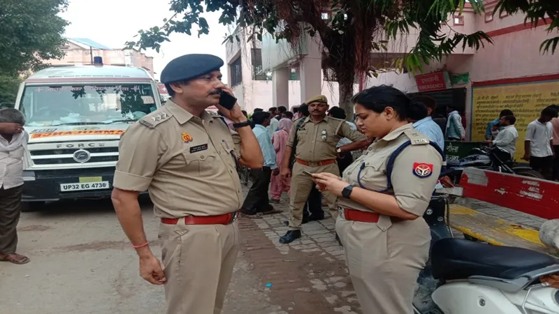 कानपुर में भीषण सड़क हादसा: पिकअप और डंपर की आमने सामने भिड़ंत चार की मौत, 6 घायल