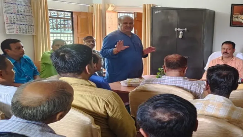 अब सरकार से आर-पार की लड़ाई लड़ेंगे शिक्षक : राकेश पांडेय