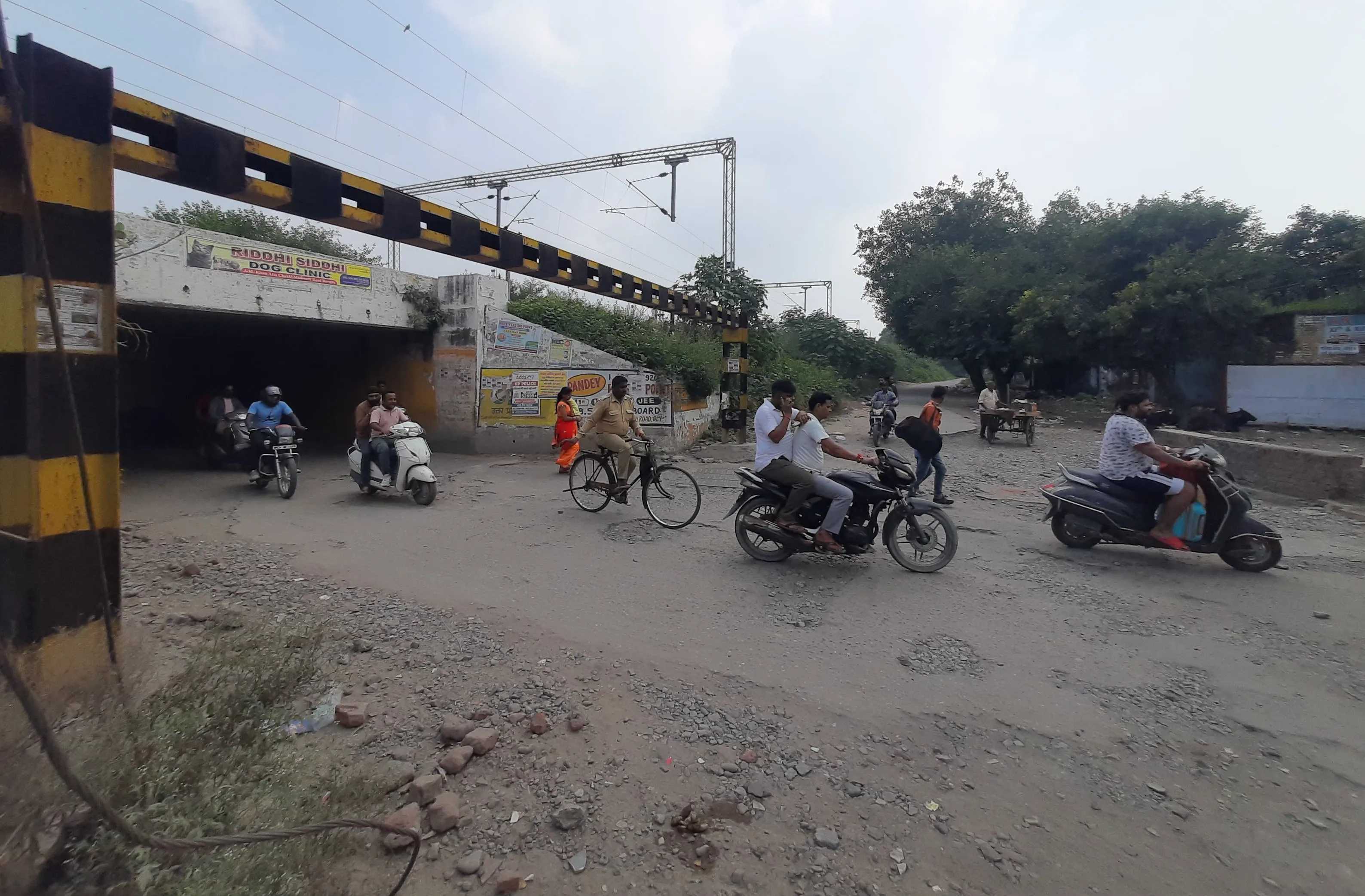 बरेली : रेलवे का प्रशासन को विकल्प...अंडरपास की जगह सुभाषनगर पुलिया के पास 30 मीटर सड़क का प्रस्ताव