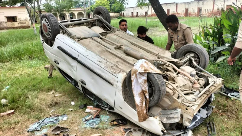 सुलतानपुर: शिक्षक दिवस पर शिक्षा के मंदिर में जमकर उत्पात, प्रधानाचार्य और उप प्रधानाचार्य को किया लहुलूहान