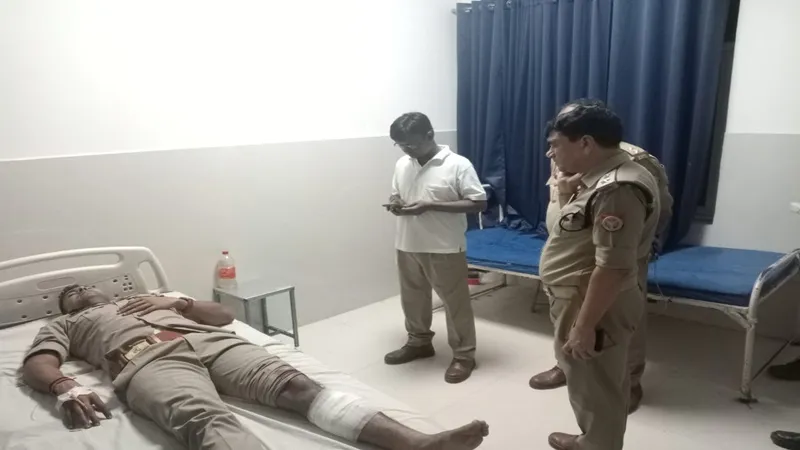 प्रतापगढ़: पिस्टल की जांच के दौरान गोली से घायल सिपाही के पैर का होगा आपरेशन