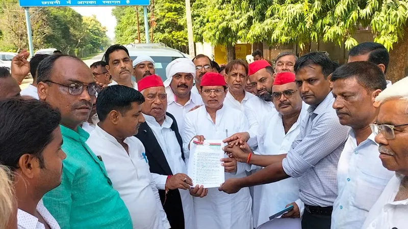 अयोध्या: मिशन इंडिया के लिए सपा ने शुरू की साइकिल यात्रा 