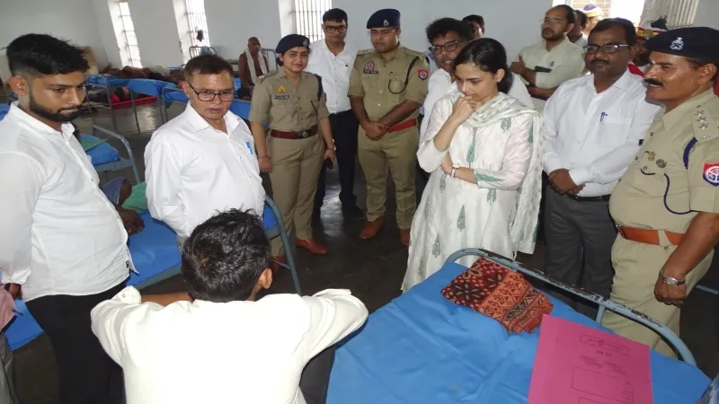 जिला कारागार बहराइच का श्रावस्ती डीएम और एसपी ने किया निरीक्षण