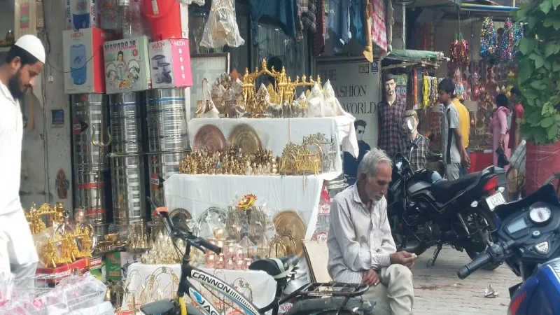 Janmashtami 2023 : कान्हा के जन्मदिन को भव्य बनाने की जगह-जगह चल रही तैयारियां