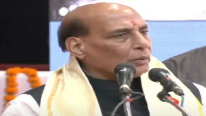 पिछली सरकारों की ओर से 'खास लोगों' को दिये 'ऋण' का नतीजा देश अब तक भुगत रहा : राजनाथ सिंह