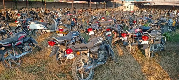 किच्छा: एसओजी की छापेमारी के बाद अब यार्ड संचालक की गुंडई से परेशान पीड़ित आने लगे सामने...