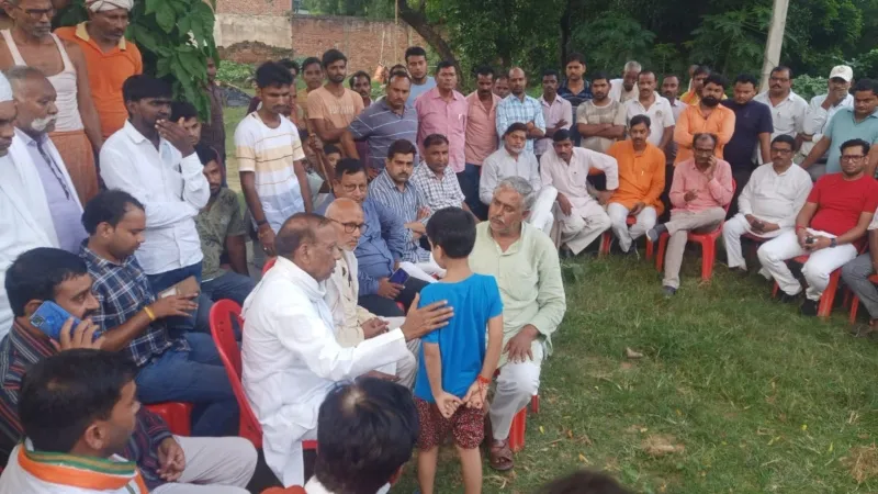 सुलतानपुर डॉक्टर हत्याकांड : परिजनों ने चिकित्सक के शव का अंतिम संस्कार करने से किया इंकार