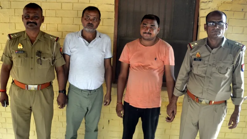 अयोध्या में भाई समेत संविदा लाइनमैन गिरफ्तार, जानें पूरा मामला 