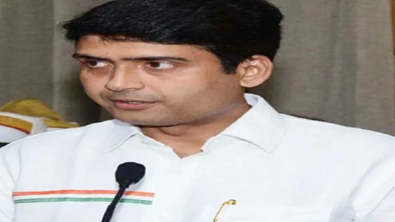 कांग्रेस नेता दीपक सिंह पर अमेठी में केस दर्ज 
