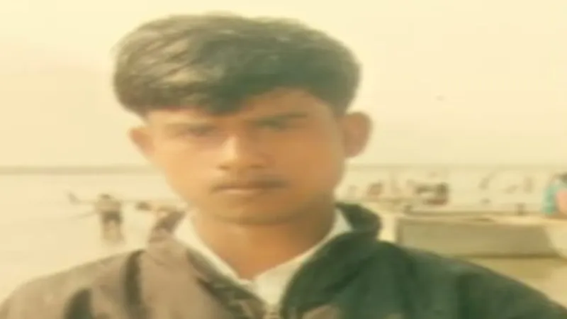Hardoi Accident : आमने-सामने टकराईं पिकअप, मजदूर की मौत