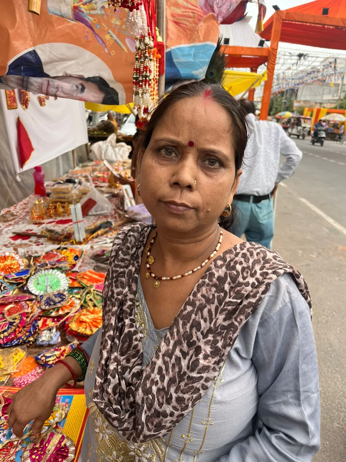 बरेली, बाजार में हर तरफ कान्हा...कान्हा, जन्माष्टमी की पूर्व संथ्या पर टूटी अपार भीड़, लोगों ने की जमकर खरीदारी