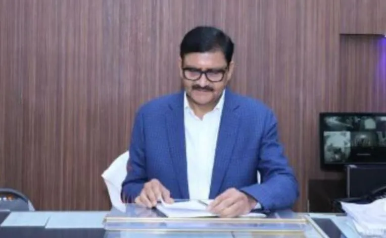 बरेली: 21 महीने के कार्यकाल में जिला नहीं भर सका विकास की रफ्तार