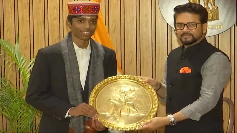 R Praggnanandhaa: प्रज्ञानानंदा से मिले खेल मंत्री अनुराग ठाकुर, ग्रैंडमास्टर का किया अभिनंदन