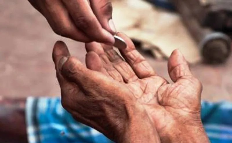 नैनीताल: भिक्षुक और मानसिक रोग से ग्रस्त लोगों की संख्या में हो रहा इजाफा, स्थानीय जनता और पर्यटक परेशान