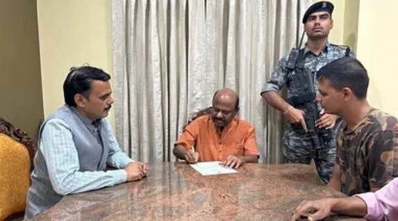 पश्चिम बंगाल के राज्यपाल ने कहा- ‘एक्शन’ देखने के लिए मध्यरात्रि तक करें इंतजार 