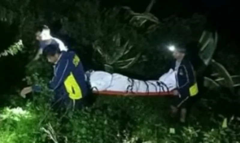 देहरादून: पैर फिसलने से साथी खाई में गिरा...बचाने के चक्कर में दूसरा भी गिरा, एक की मौत