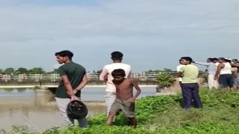 बहराइच: पारिवारिक विवाद में युवक ने लगाई सरयू में छलांग, तलाश में जुटे गोताखोर