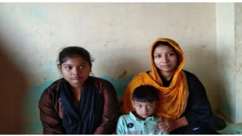 प्यार में तीन बच्चों की मां ने लांघी सरहद: प्रेमी से मिलने दिलरुबा बांग्लादेश से पहुंची श्रावस्ती, जानें फिर क्या हुआ   