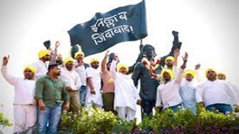 सुलतानपुर: चिकित्सकों व स्वास्थ्यकर्मियों ने काली पट्टी बांधकर किया विरोध प्रदर्शन