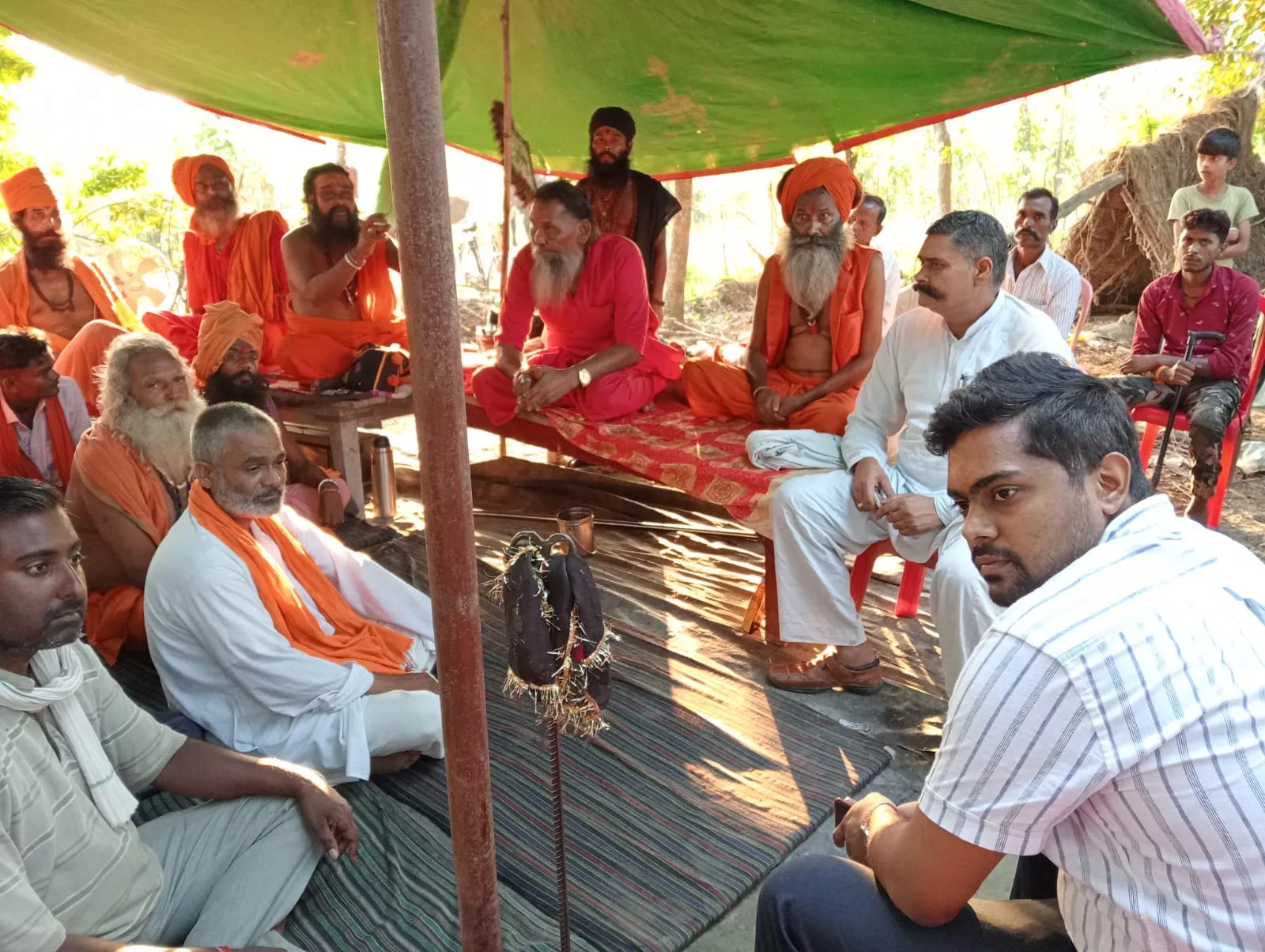 पीलीभीत: पूर्व मंत्री के बाद एसडीएम भी नाकाम, पांच अक्टूबर के ऐलान ने बढ़ाई धड़कन..जानिए मामला