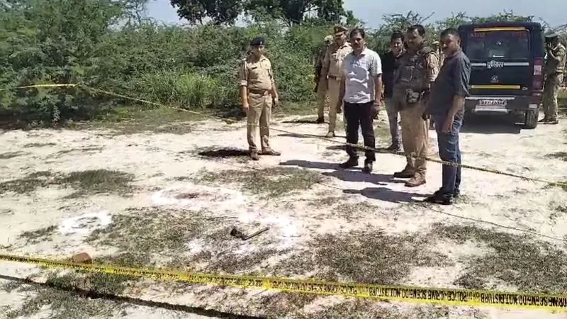 Fatehpur: पुलिस की पशु तस्कर गिरोह से मुठभेड़, पैर में लगी गोली… एक गिरफ्तार, तीन फरार, गोवंशों को ले जा रहे थे बिहार