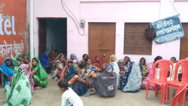 Hamirpur: प्रेमी को पाने के लिए हत्यारिन बनी पत्नी, पति की हत्या कर गड्ढे में फेंका शव, CCTV से खुला राज