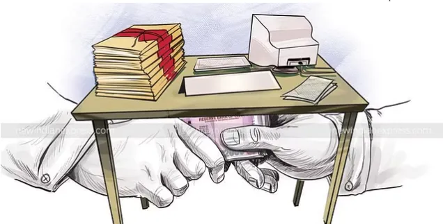 रुद्रपुर: दो लाख रुपये के चक्कर में सहायक आबकारी आयुक्त ने कर डाला ये काम 