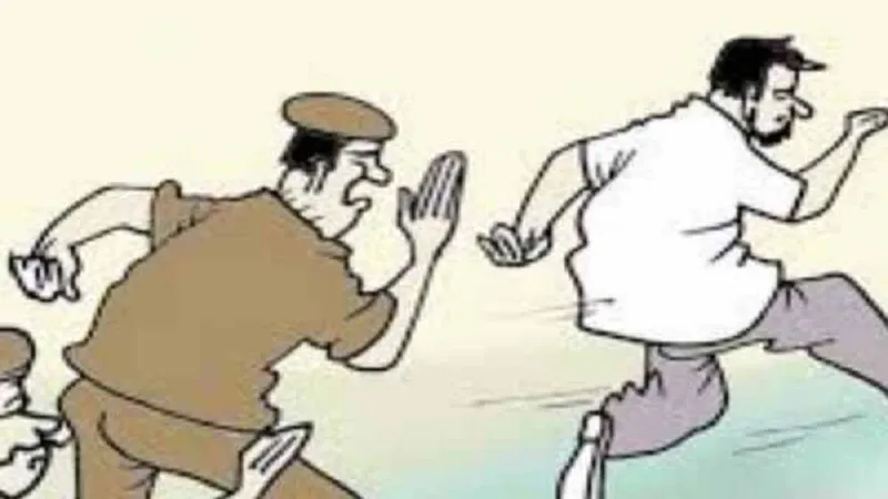 रामपुर : पुलिस अभिरक्षा से भागा आरोपी, 12 घंटे बाद पकड़ा, अधिकारियों ने ली राहत की सांस