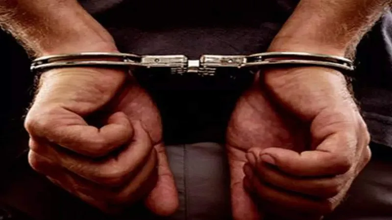 मुरादाबाद : घर में घुसकर मारपीट व छेड़छाड करने वाले दस लोगों में एक गिरफ्तार