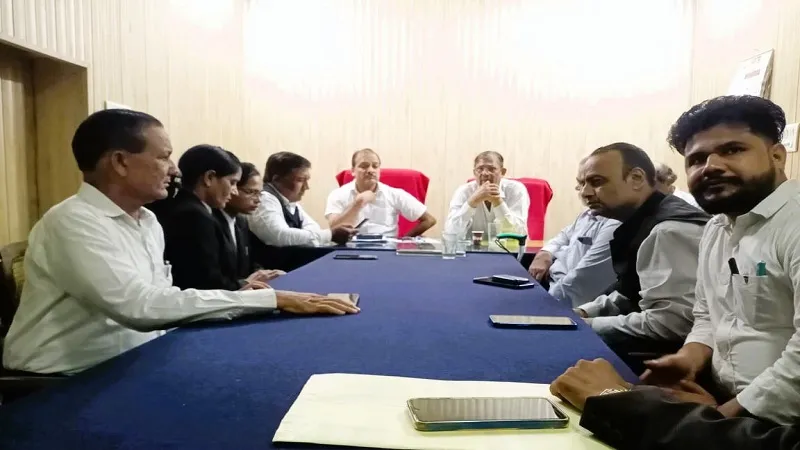 मुरादाबाद: जारी रहेगी अधिवक्ताओं की हड़ताल, न्यायिक कार्य से रहे विरत 