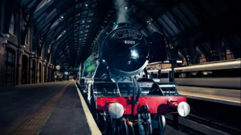 स्कॉटलैंड में दो ट्रेनों में टक्कर, दो लोग घायल...मामले की जांच शुरू