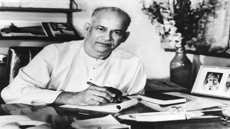 Tarachand Barjatya Death Anniversary: सिनेमा जगत के युगपुरूष थे ताराचंद बड़जात्या, इनके प्रोडक्शन में बनी हैं बॉलीवुड की बेहतरीन फिल्में 