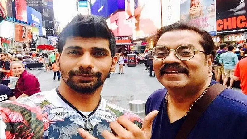 फिल्म 'प्यार है तो है' में डेब्यू करने जा रहे हैं सिंगर हरिहरन के बेटे करण, रिलीज डेट आई सामने 